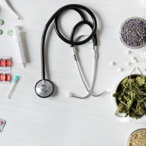 Alternative Medicine: Exploring Holistic and Natural Medicine